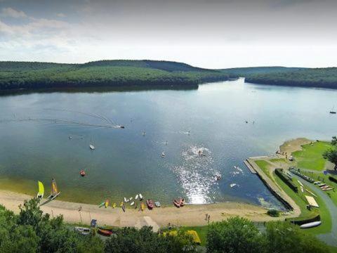 La Roche Du Roy Apartman Rocroi Kültér fotó
