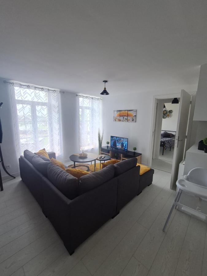 La Roche Du Roy Apartman Rocroi Kültér fotó